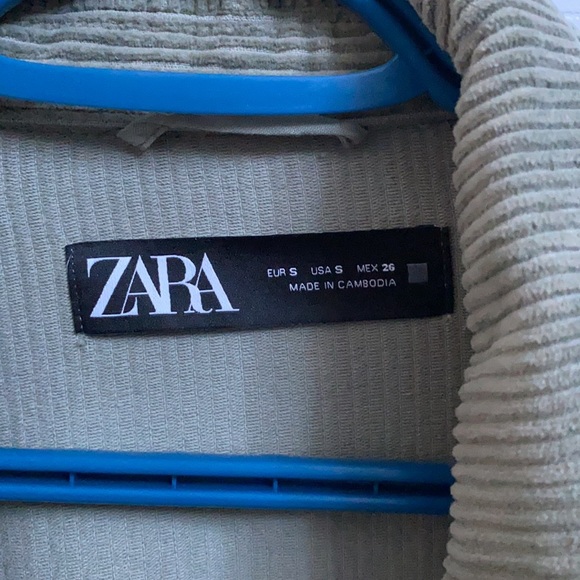 Zara corduroy Jacket - Picture 3 of 3
